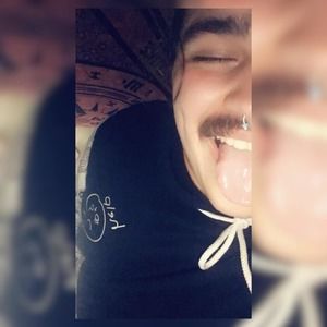 Meet your Posher, Julian